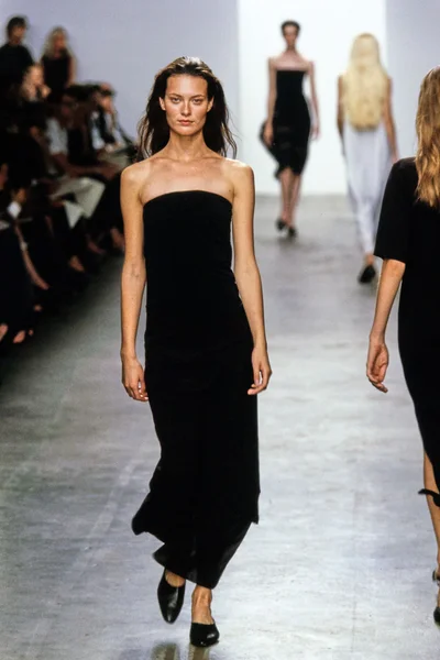 Look 64